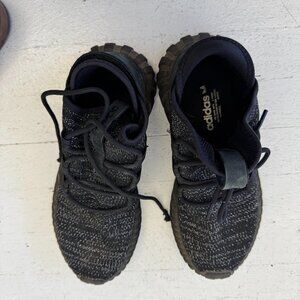 Good conditions Adidas women shoes